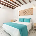 Monza House Otel