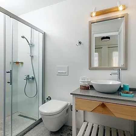 Monza House Hotel 2*