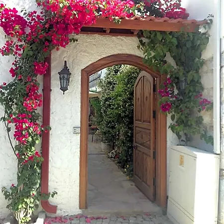 Hotel Monza House