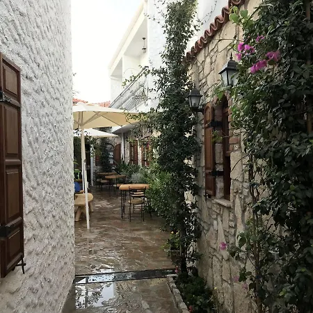 Hotel Monza House
